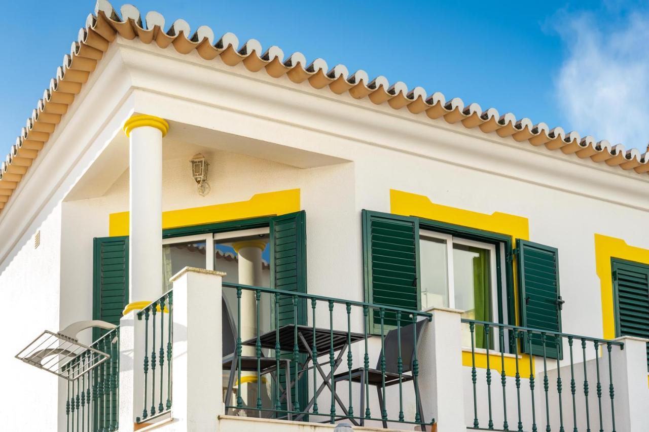 בודנס Villa Som Das Ondas מראה חיצוני תמונה